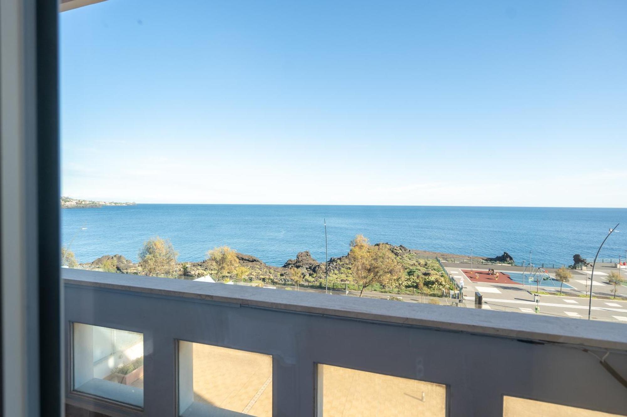 Perla Marina Sea View Apartment CTA Eksteriør billede